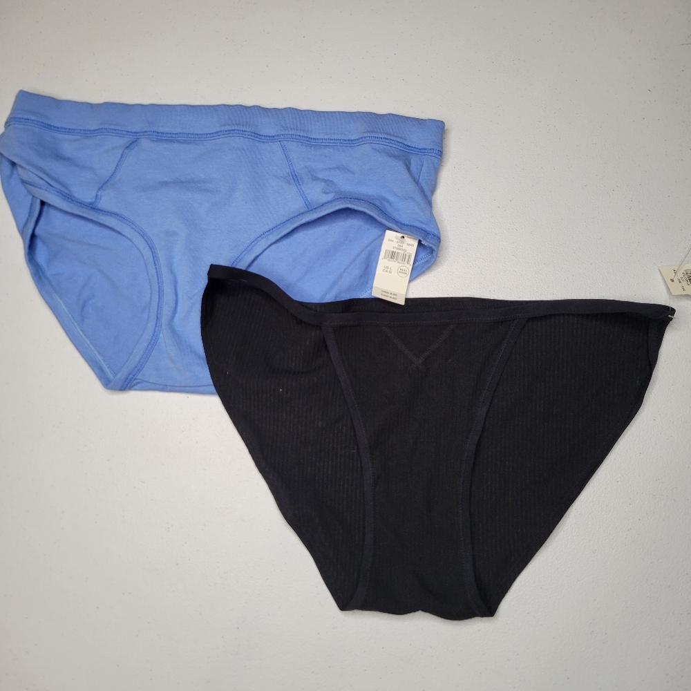 Bundle of Aerie underwear / size large / NWT